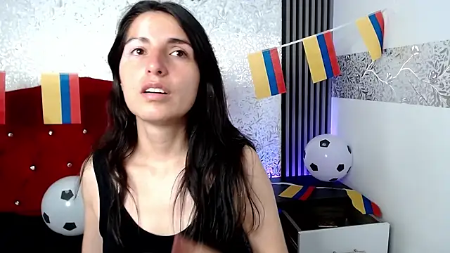 MiaVelasquez01 online show from 06-02-26, 04:07