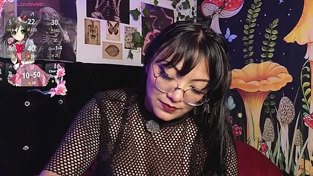 victoriia thompson online show from 02-07-26, 08:28