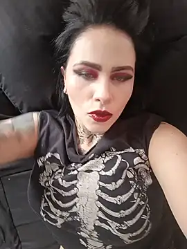 Snapshot of Mistressolivia07 chatting on 05-18-26, 06:12 Mistressolivia07 online show from 05-18-26, 06:12