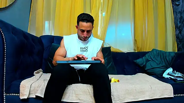 Vans Ross online show from 03-20-26, 07:37