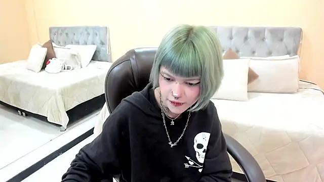 Bela Craxkerr online show from 03-07-26, 12:54