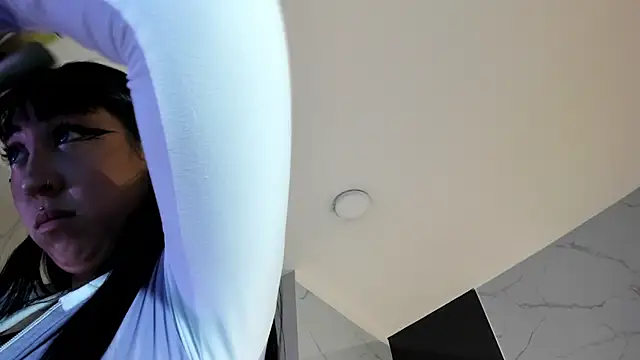 KomiCatt online show from 02-13-26, 11:54