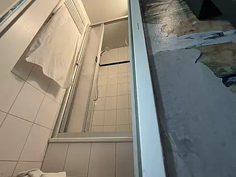 Pure pleasure90 online show from 03-12-26, 08:07