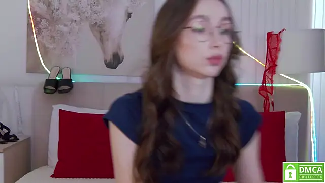 Emily Simon online show from 04-24-26, 05:09