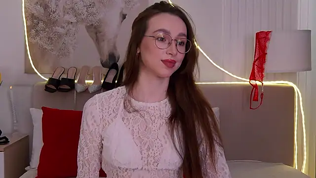 Emily Simon online show from 03-12-26, 05:13