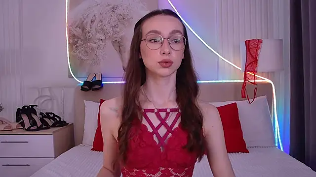 Emily Simon online show from 05-28-26, 02:34