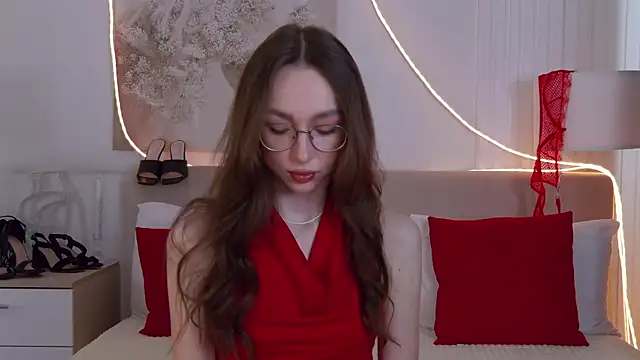 Emily Simon online show from 05-03-26, 05:23