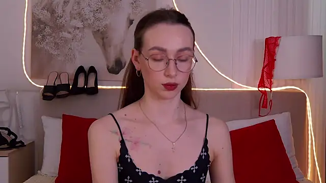 Emily Simon online show from 03-29-26, 05:09