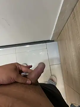 Snapshot of Arleymounthblack chatting on 02-05-26, 04:03 Arleymounthblack online show from 02-05-26, 04:03