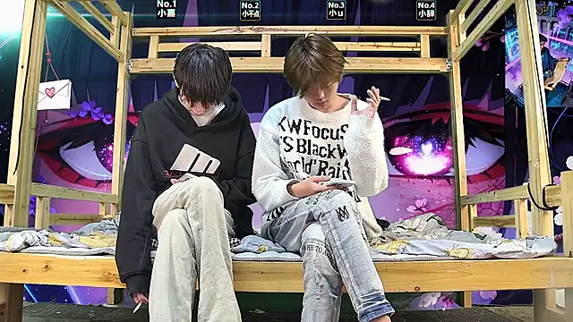 xiaohuangren01 online show from 03-13-26, 11:21