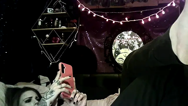 allymoon1369 online show from 03-25-26, 09:19