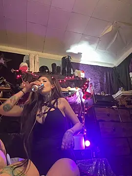 allymoon1369 online show from 04-14-26, 09:25