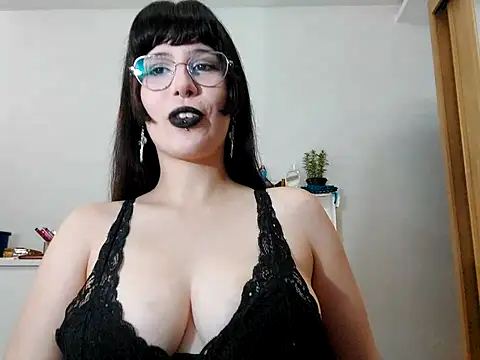 Snapshot of ElisaGoth chatting on 08-06-26, 01:22 ElisaGoth online show from 08-06-26, 01:22