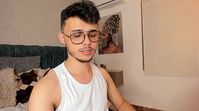 Snapshot of Alhan_Twink chatting on 07-16-26, 07:38 Alhan Twink online show from 07-16-26, 07:38