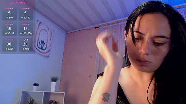 Snapshot of RoseConor_ chatting on 02-18-26, 03:15 RoseConor online show from 02-18-26, 03:15