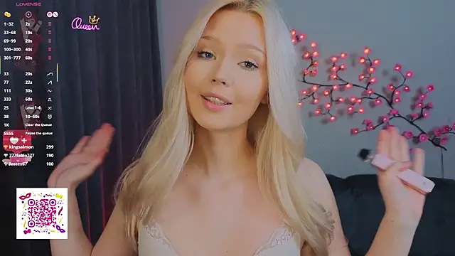 ElsaDivine online show from 04-09-26, 02:23