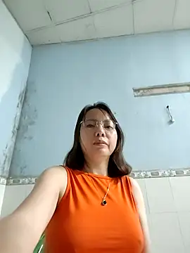 Famrita online show from 03-26-26, 01:26