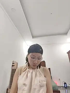 Famrita online show from 05-23-26, 03:33