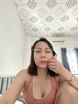 Famrita online show from 03-29-26, 01:29