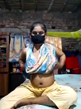 Hot Sweeti online show from 04-18-26, 11:12