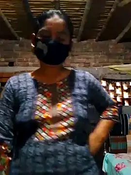 Hot Sweeti online show from 03-10-26, 06:28