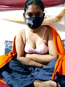 Hot Sweeti online show from 01-17-26, 09:40