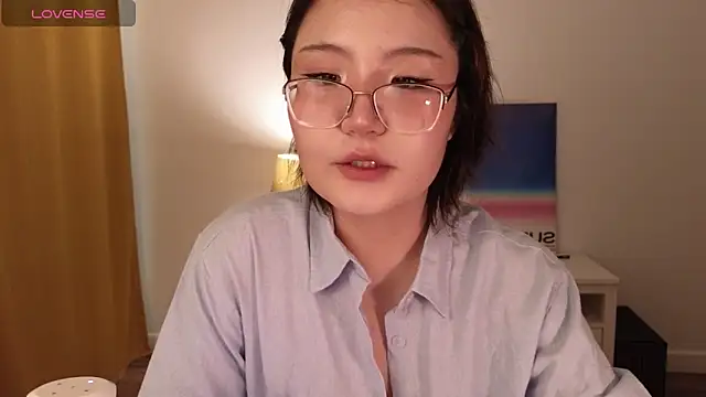 Snapshot of nullgirl chatting on 06-20-26, 02:27 nullgirl online show from 06-20-26, 02:27