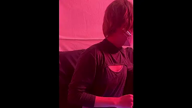 Snapshot of You_Aoi chatting on 02-08-26, 04:21 You Aoi online show from 02-08-26, 04:21