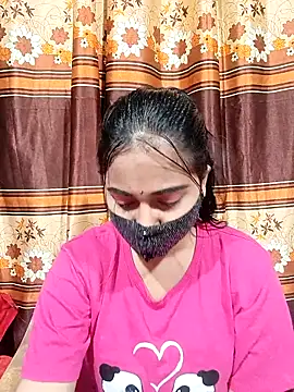 Snapshot of Red-Bird2 chatting on 02-17-26, 01:58 Red-Bird2 online show from 02-17-26, 01:58