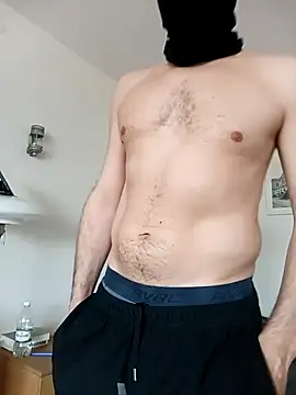 maskedhunk online show from 02-28-26, 09:42