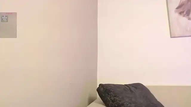 chloe peach  online show from 04-09-26, 12:00