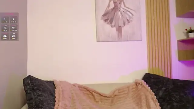 chloe peach  online show from 04-14-26, 12:54