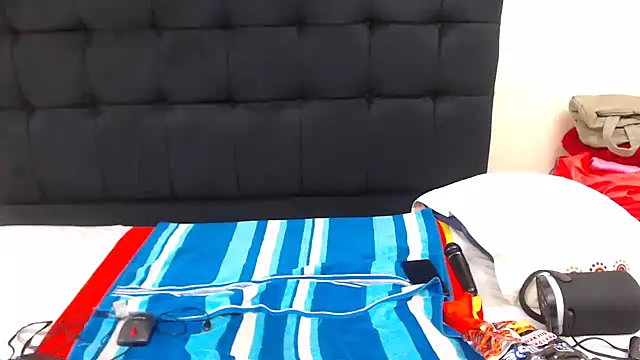 Sexy Baddie online show from 02-18-26, 03:08