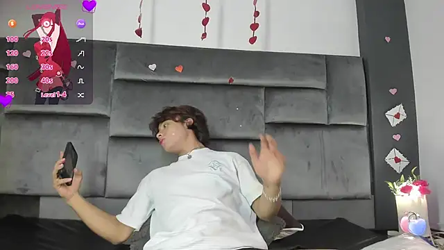 Snapshot of Liam_Grant chatting on 02-21-26, 06:32 Liam Grant online show from 02-21-26, 06:32