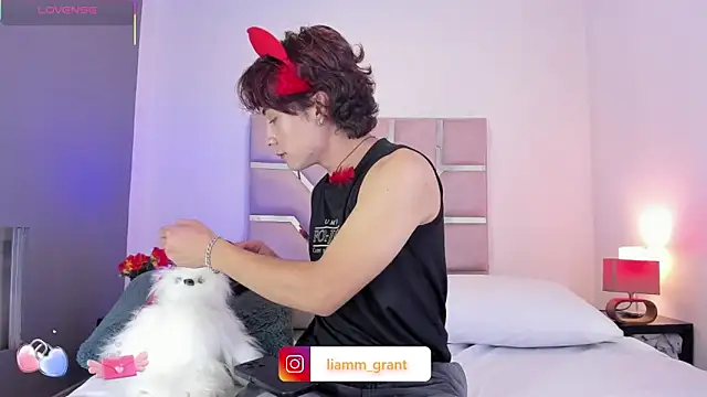 Snapshot of Liam_Grant chatting on 02-01-26, 07:45 Liam Grant online show from 02-01-26, 07:45