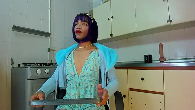 Snapshot of Samantha_Blaze1 chatting on 03-12-26, 11:25 Samantha Blaze1 online show from 03-12-26, 11:25