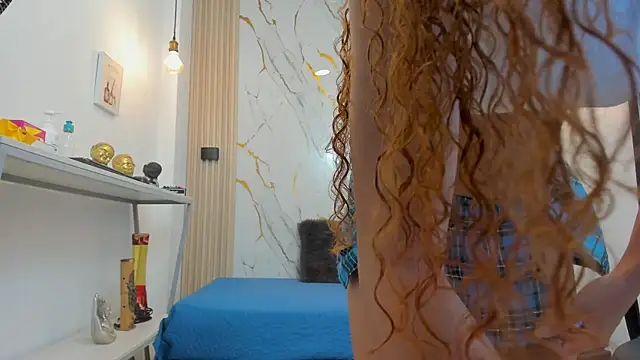 Zoey Taylor07 online show from 03-06-26, 12:22