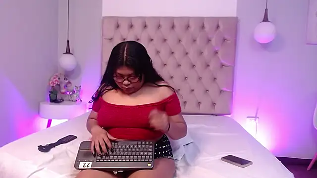 Kiri Black  online show from 02-03-26, 03:26