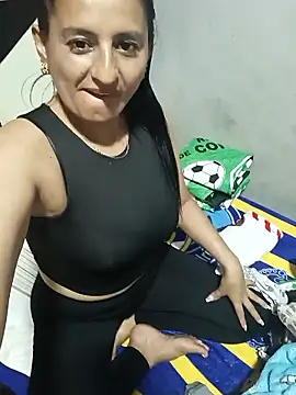 Snapshot of Luna_seductora12 chatting on 02-08-26, 08:28 Luna seductora12 online show from 02-08-26, 08:28