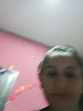 Snapshot of Luna_seductora12 chatting on 02-20-26, 01:24 Luna seductora12 online show from 02-20-26, 01:24