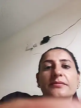 Snapshot of Luna_seductora12 chatting on 02-25-26, 11:54 Luna seductora12 online show from 02-25-26, 11:54