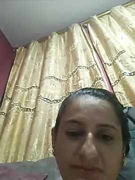 Snapshot of Luna_seductora12 chatting on 02-16-26, 05:39 Luna seductora12 online show from 02-16-26, 05:39