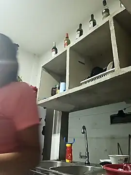 Snapshot of Luna_seductora12 chatting on 02-14-26, 12:11 Luna seductora12 online show from 02-14-26, 12:11