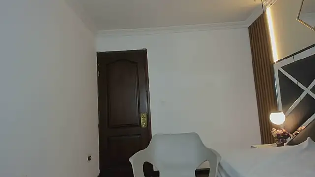 Ambarross  online show from 02-13-26, 01:55