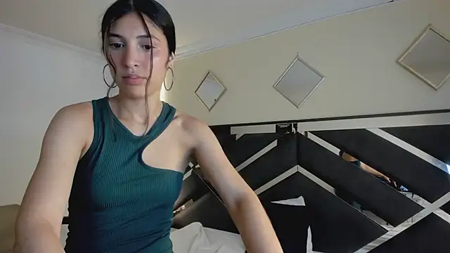 Ambarross  online show from 04-09-26, 01:50