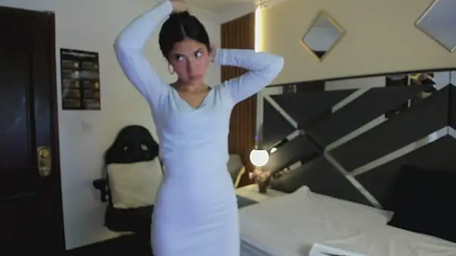 Ambarross  online show from 04-07-26, 02:08