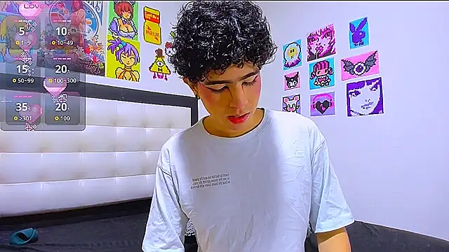 Snapshot of LuanRush_ chatting on 02-27-26, 02:01 LuanRush online show from 02-27-26, 02:01