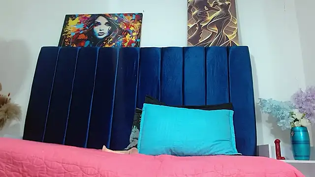 Bombom brown1 online show from 03-07-26, 08:03