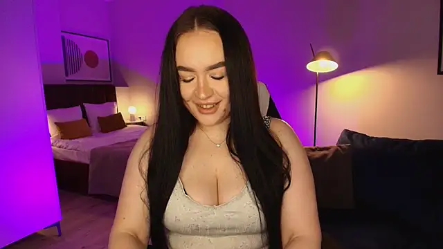 tinafox  online show from 02-19-26, 08:11