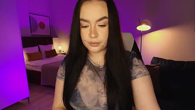 tinafox  online show from 02-23-26, 08:04